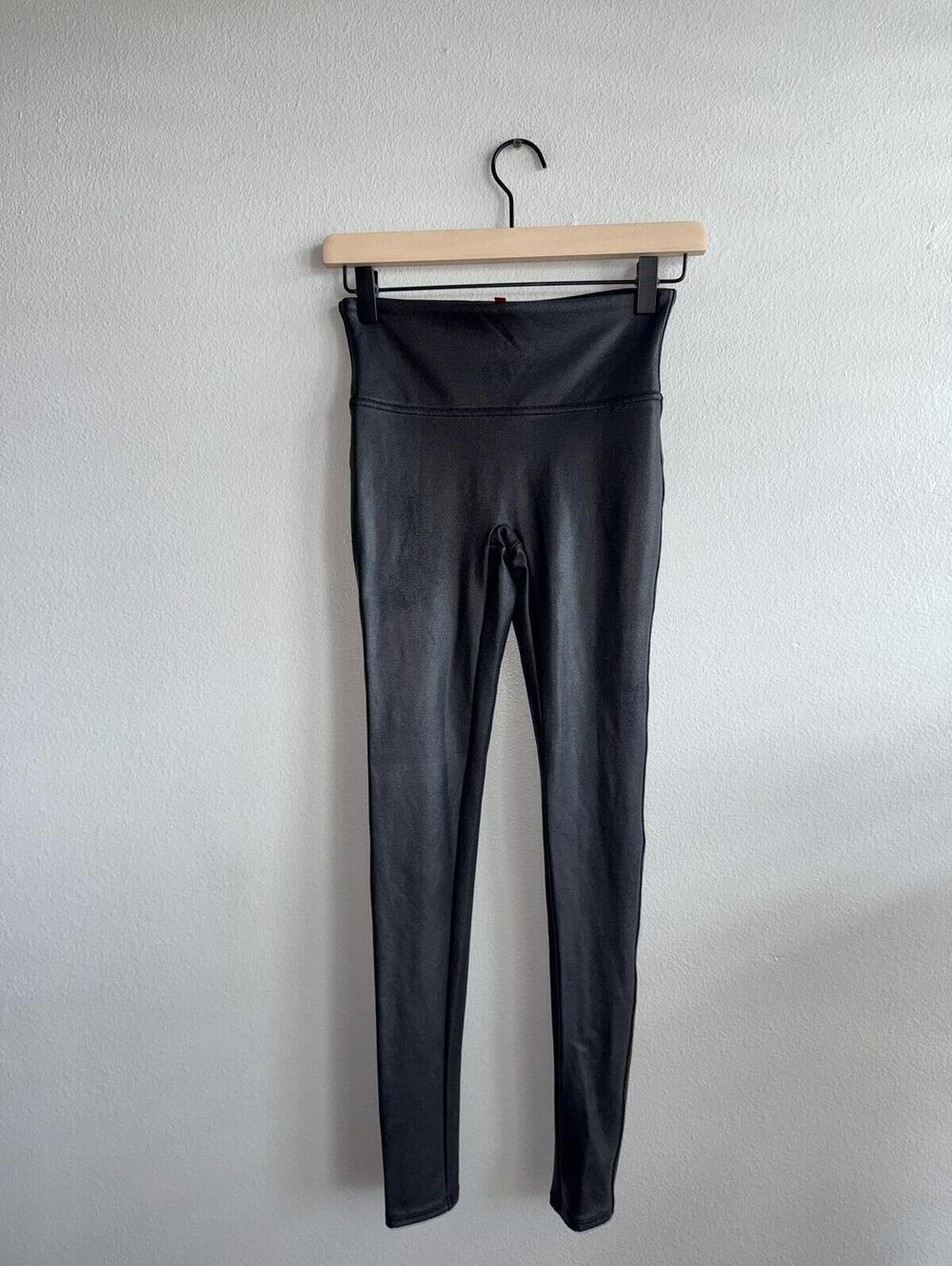 SPANX Faux Leather Leggings Size Small